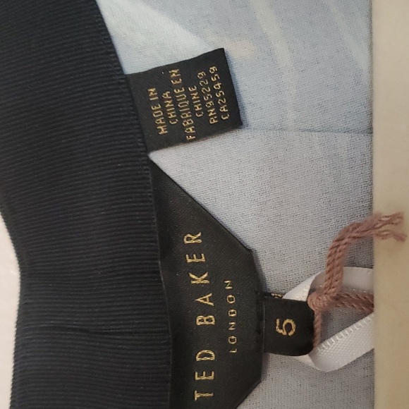 Ted Baker London Floral Blouse - Size 5 - Picture 4 of 6